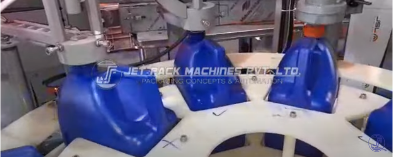 You are currently viewing Automatic 5 liters Toilet Cleaner Packaging Machine