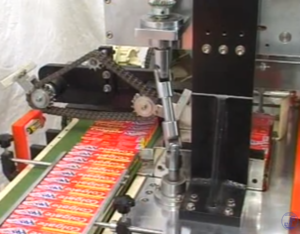 Read more about the article Automatic Carton Collating and Over Wrapping Machine