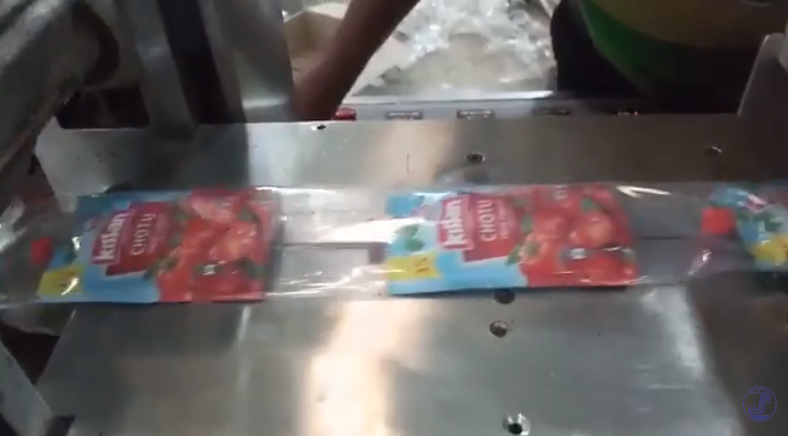 You are currently viewing Automatic Flow Wrapping Machine for Tomato Ketchup Pouch Manufacturers in Mumbai India