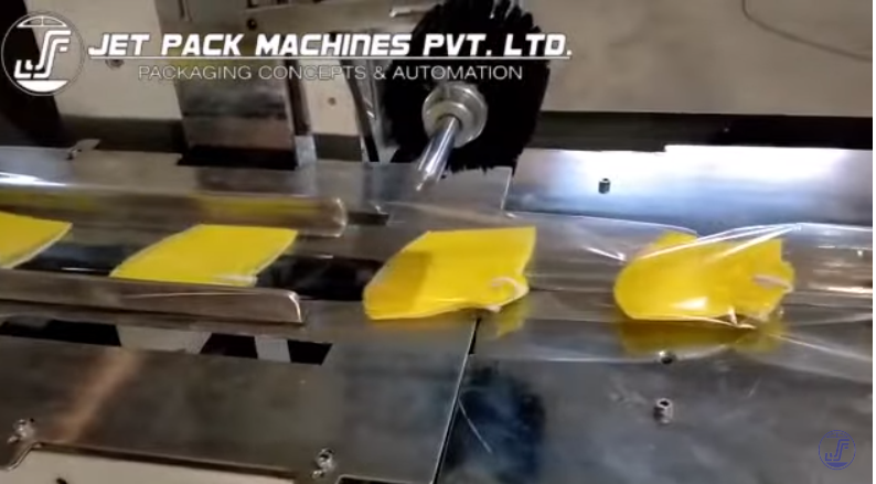 You are currently viewing Automatic Face Mask Packaging Machine